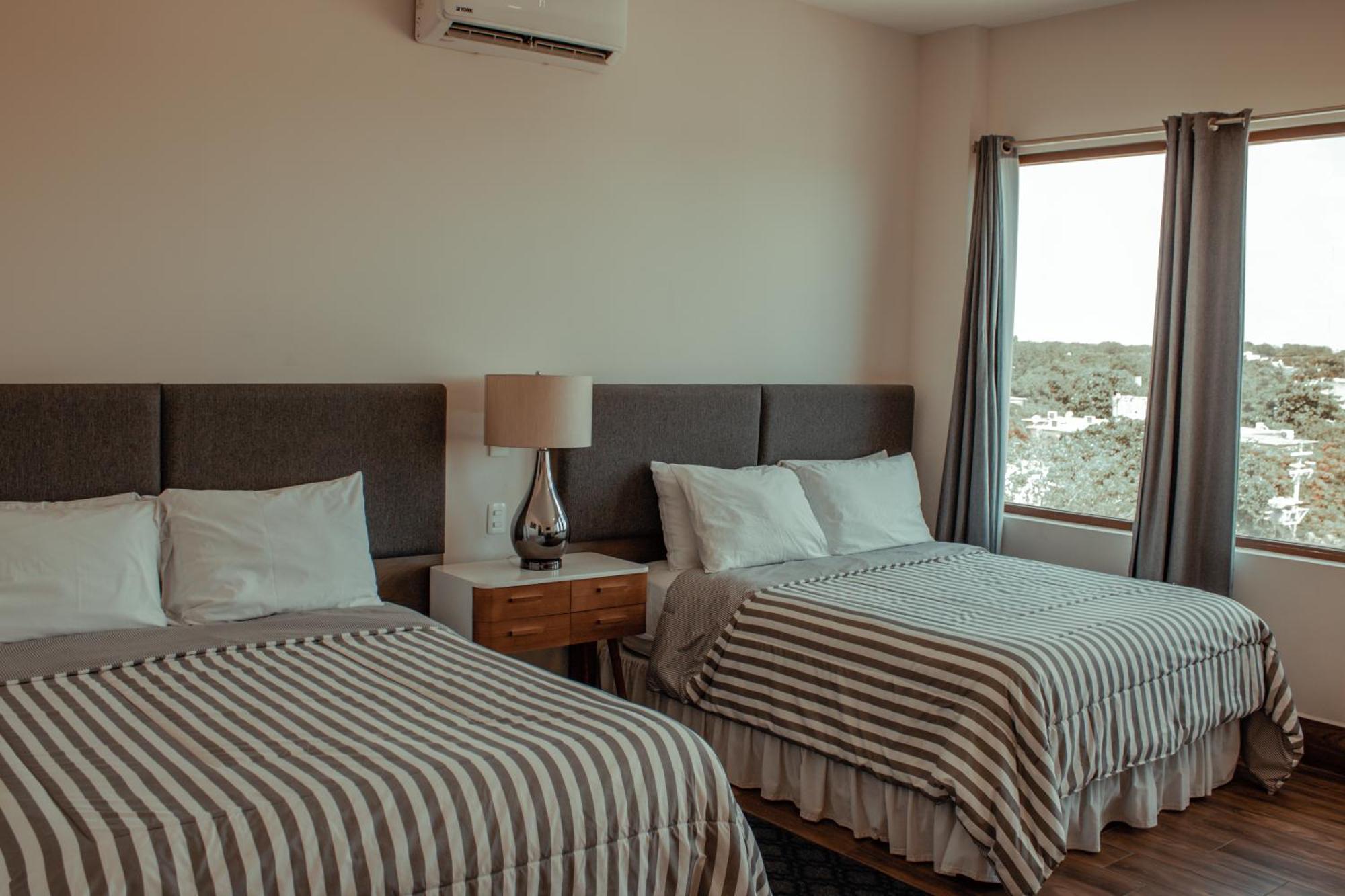 Sky Inn Hotel - Cancún Zewnętrze zdjęcie